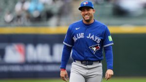 George Springer warms up before the Blue Jays took on the White Sox in Chicago on April. 4, 2026. (Photo by Erin Hooley/AP)